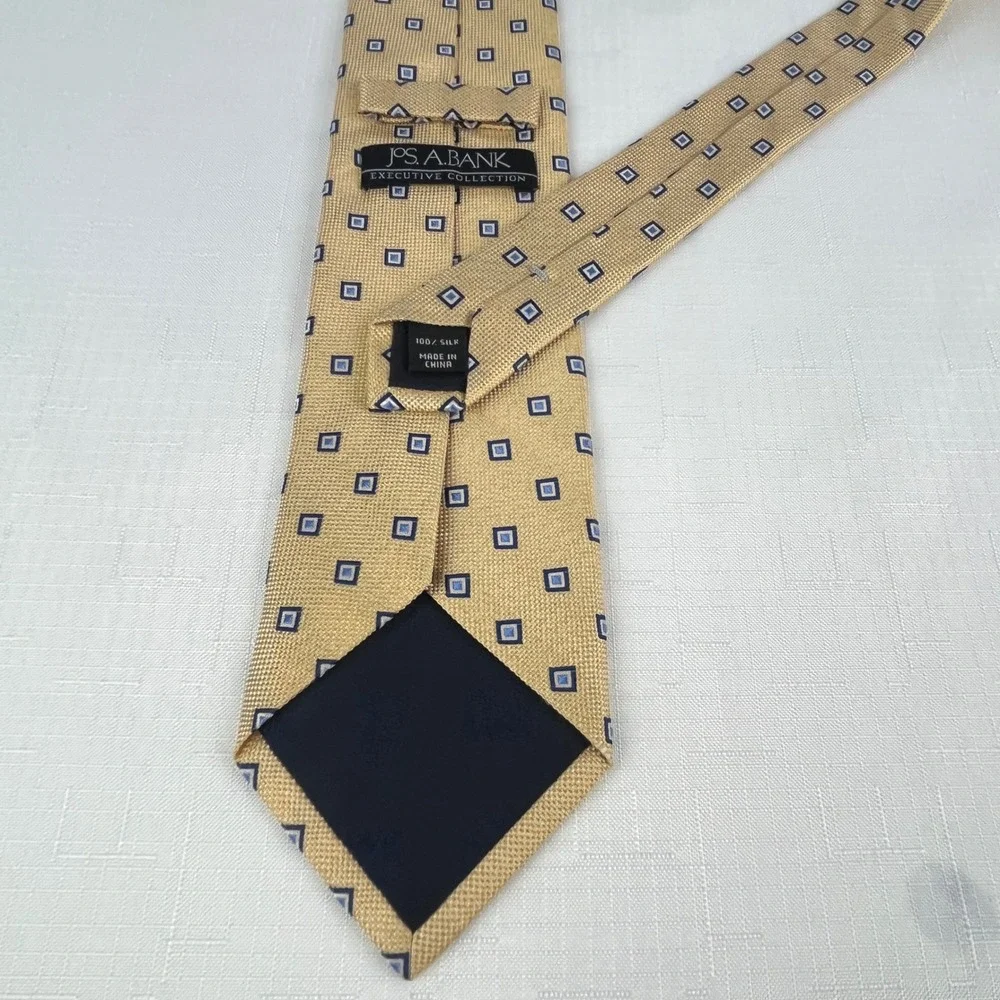 Jos. A.Bank Tie Mens Yellow Navy Blue Geometric Square Silk Executive Collection